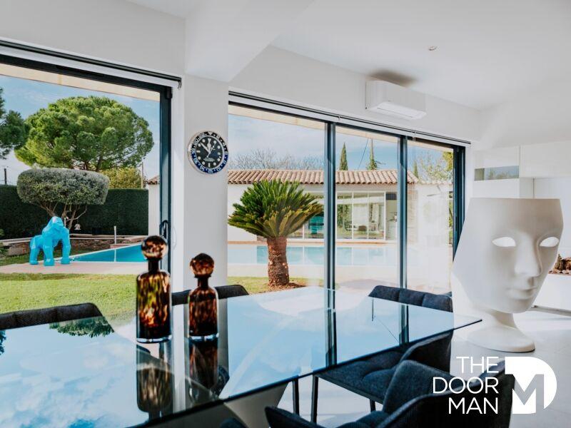 Propriété - 287 m² - 7 pièces