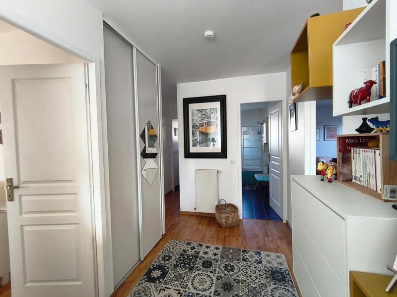 Maison - 187 m² - 7 pièces