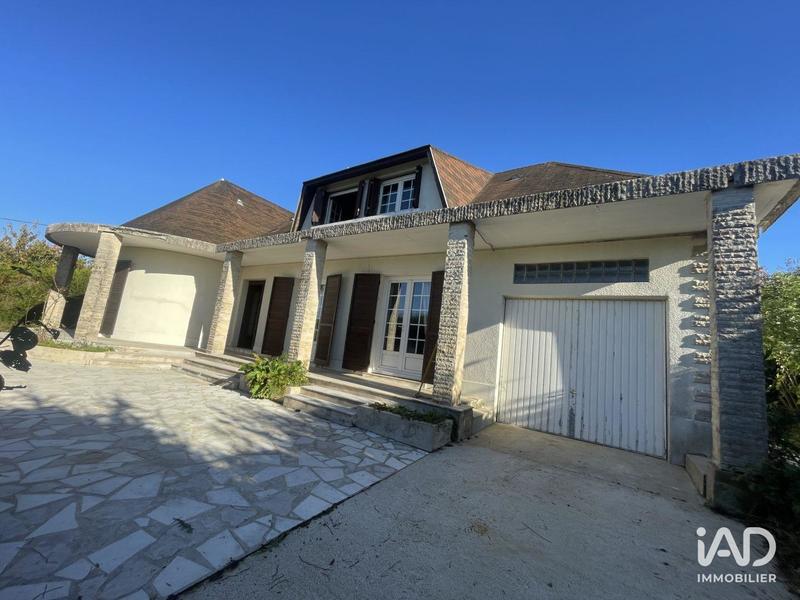 Maison - 191 m² - 6 pièces