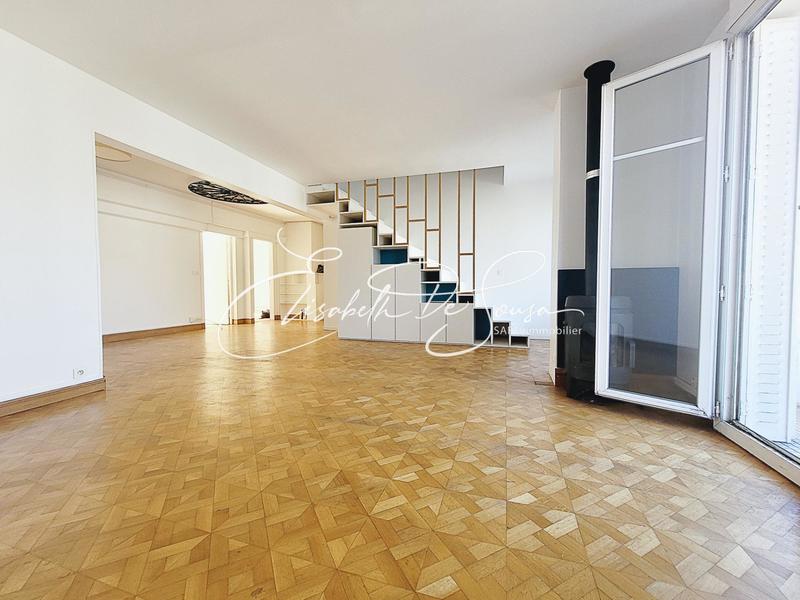 Appartement - 144 m² - 6 pièces