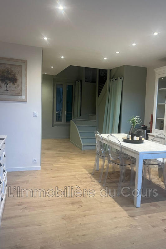 Appartement - 125 m² - 4 pièces