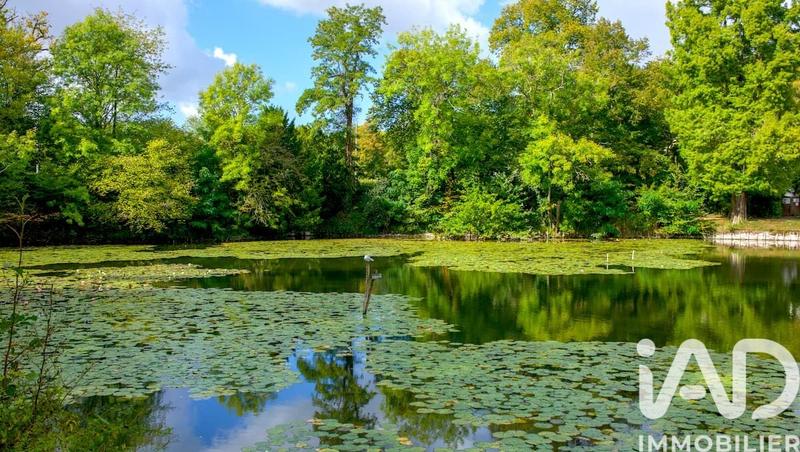 Maison - 180 m² - 7 pièces