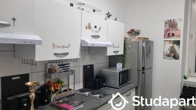 Chambre - 11 m² - 1 pièce