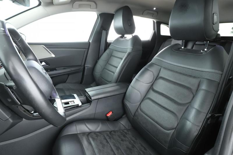 Citroën C5 X 1.6 Hybrid Shine e-Eat8 225 ch