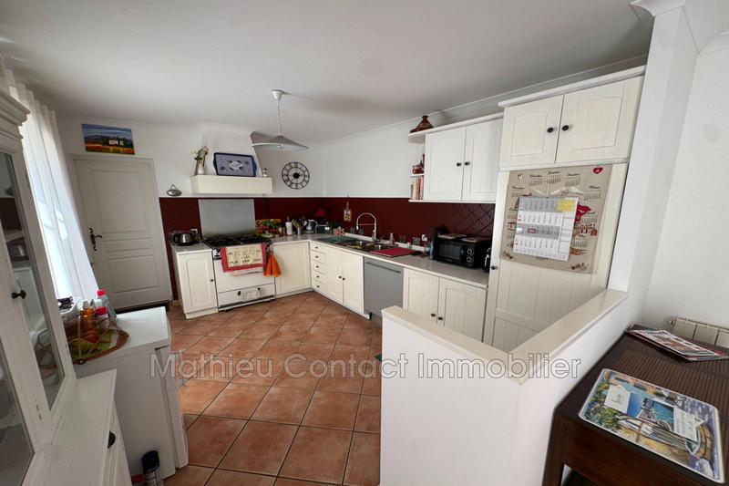 Villa - 134 m² - 6 pièces