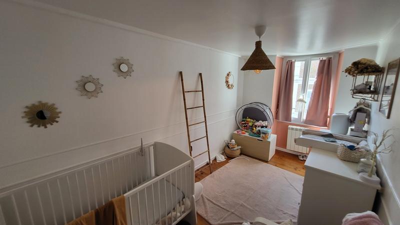 Maison - 90 m² - 5 pièces