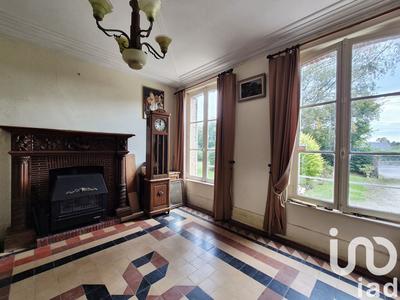 Maison - 205 m² - 9 pièces