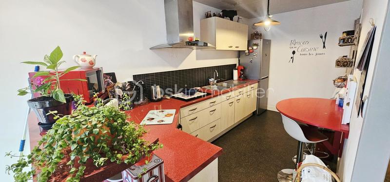 Appartement - 79 m² - 5 pièces