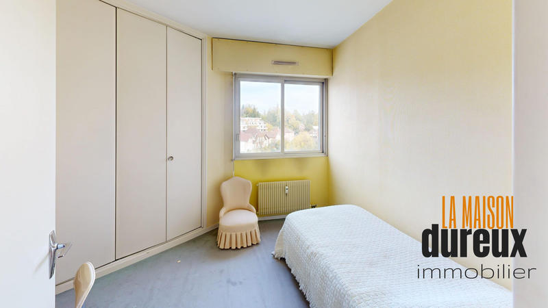 Appartement - 101 m² - 5 pièces