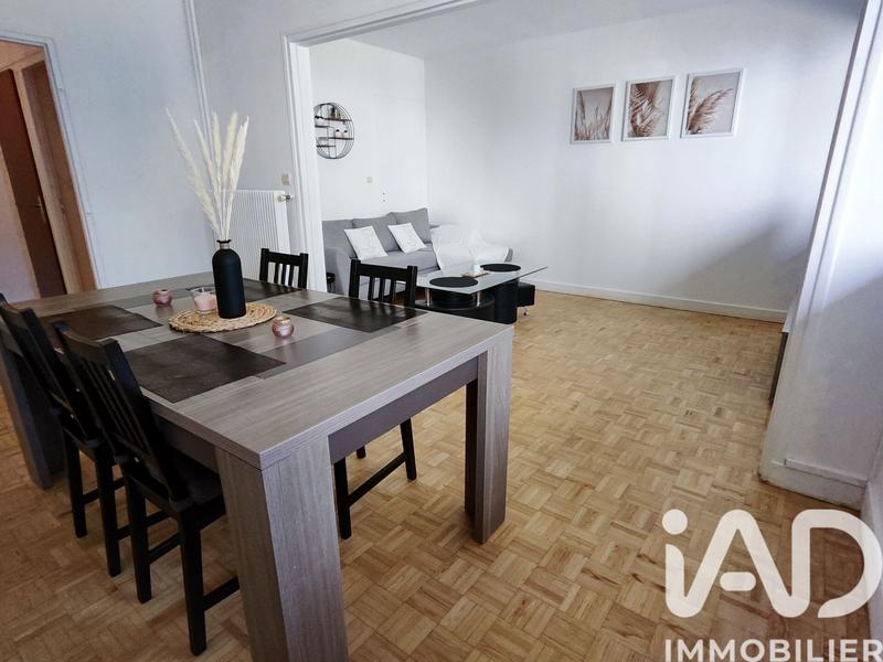 Appartement - 102 m² - 5 pièces