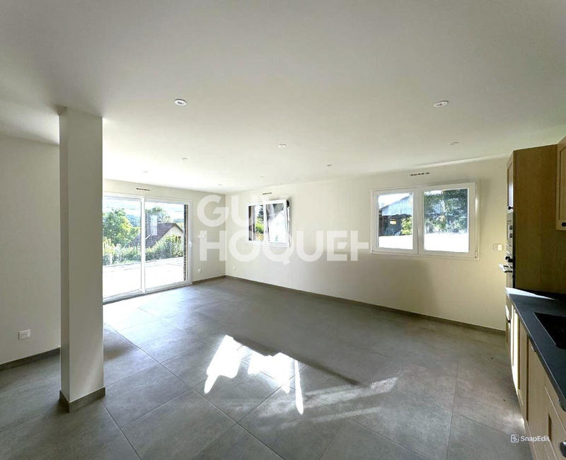 Maison - 82 m² - 3 pièces