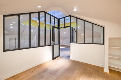 Bureau - 173 m² - 6 pièces