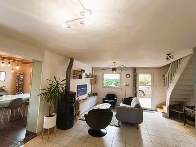 Maison - 123 m² - 6 pièces