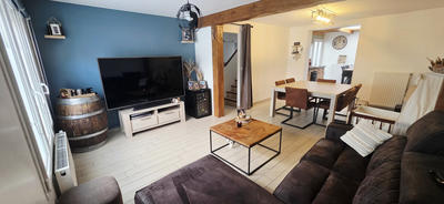 Maison - 98 m² - 5 pièces