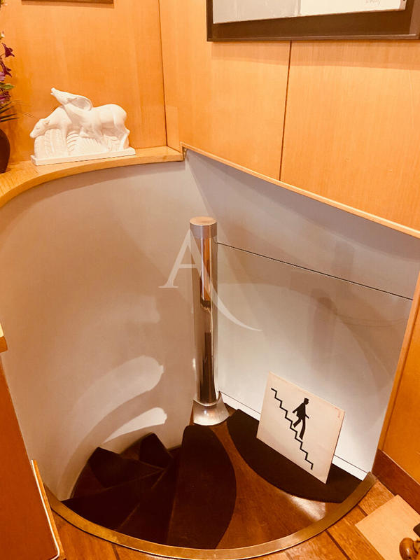 Appartement - 79 m² - 4 pièces