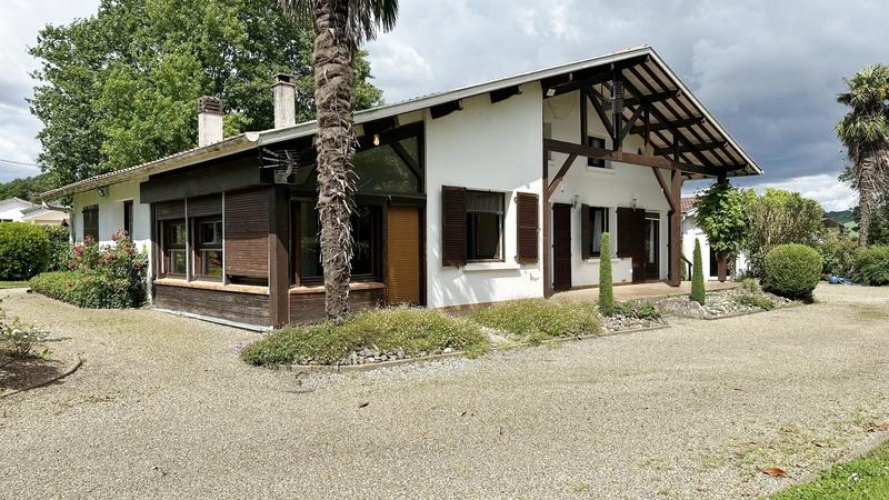 Maison - 174 m² - 7 pièces