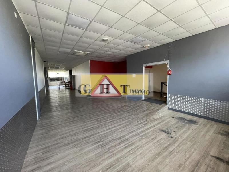 Local commercial - 846 m²