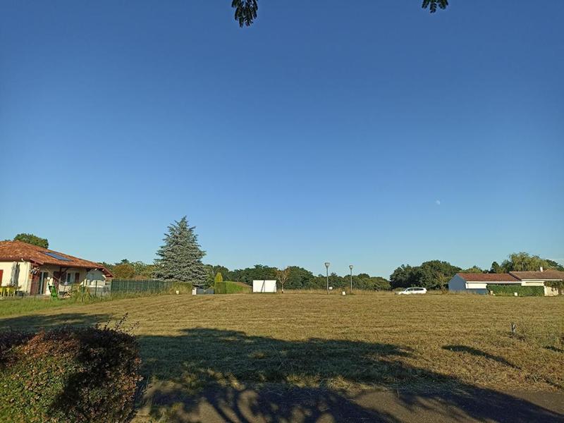 Terrain constructible - 870 m²