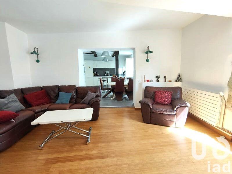 Maison - 160 m² - 9 pièces