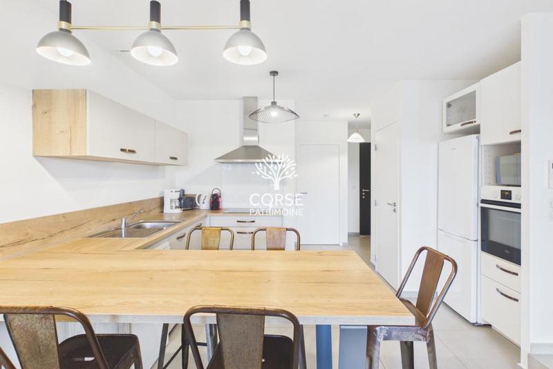 Duplex - 84 m² - 3 pièces