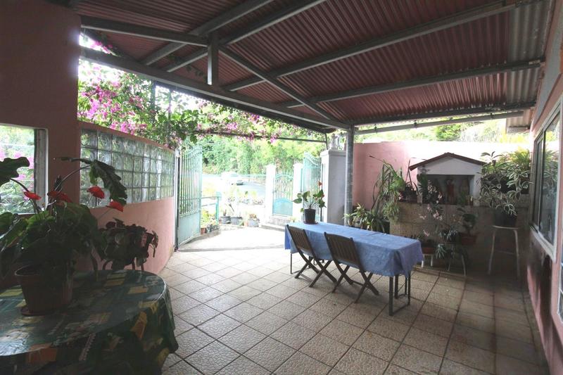 Maison - 118 m² - 8 pièces