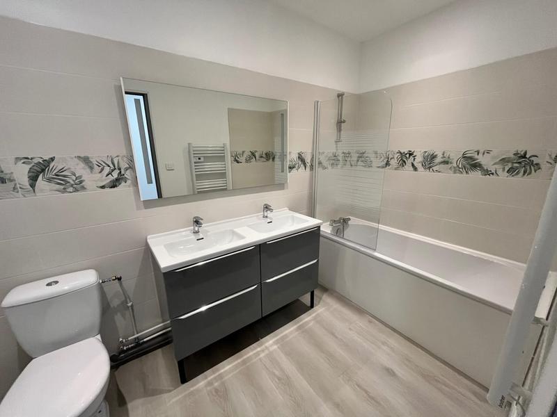 Maison - 184 m² - 5 pièces