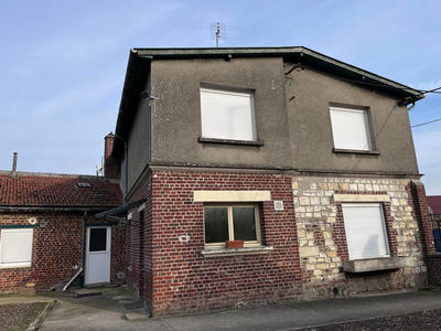 Maison - 138 m² - 5 pièces