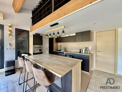 Appartement - 67 m² - 2 pièces