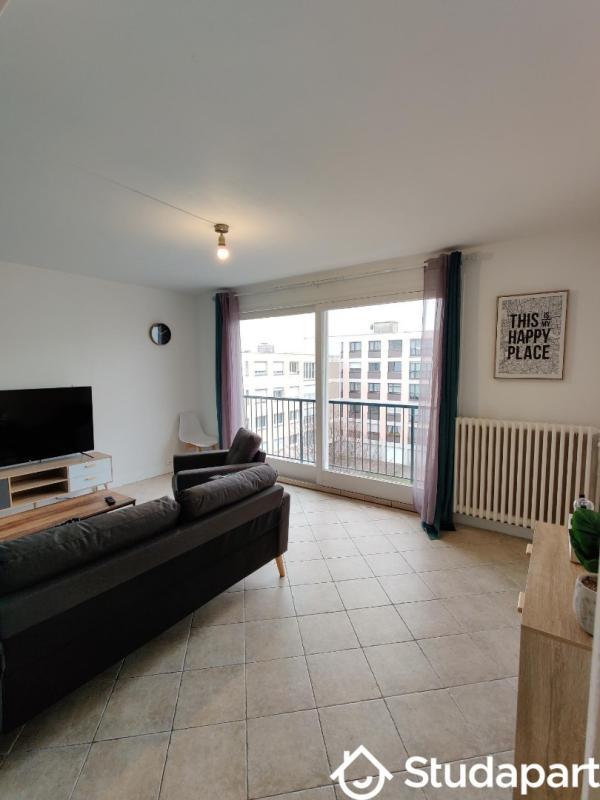 Chambre - 9 m² - 1 pièce