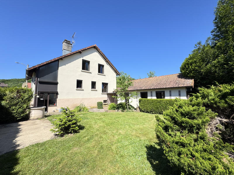 Maison - 194 m² - 6 pièces
