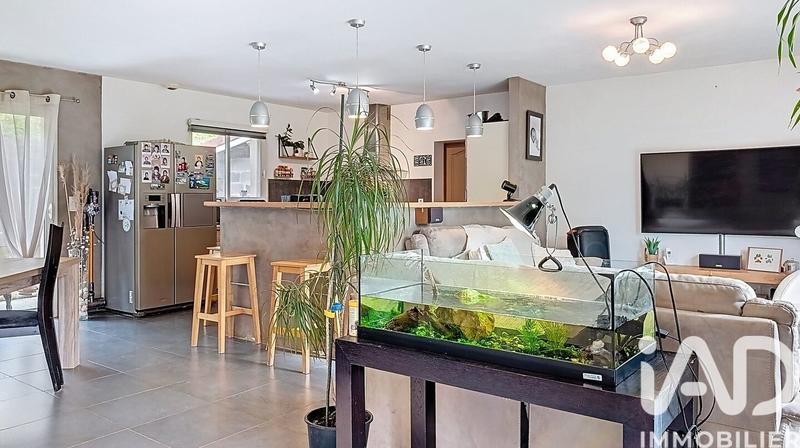 Maison - 114 m² - 6 pièces