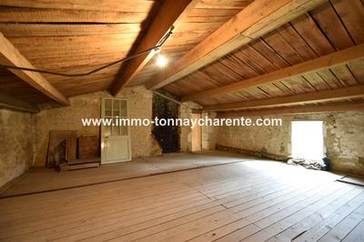 Maison ancienne - 82 m² - 4 pièces