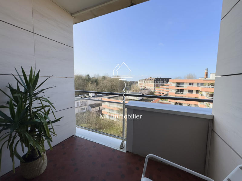 Appartement - 83 m² - 4 pièces