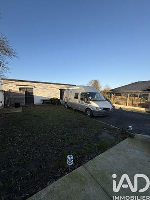 Maison - 95 m² - 5 pièces