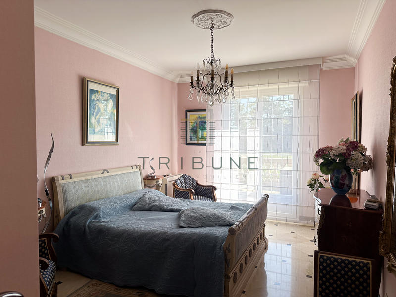 Appartement - 131 m² - 4 pièces