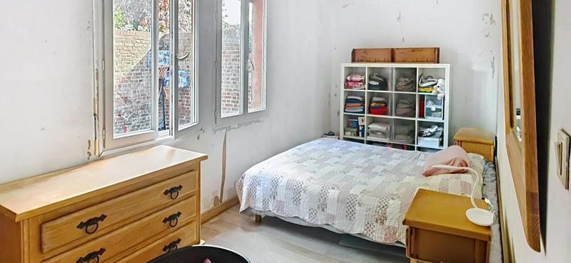 Maison - 350 m² - 12 pièces