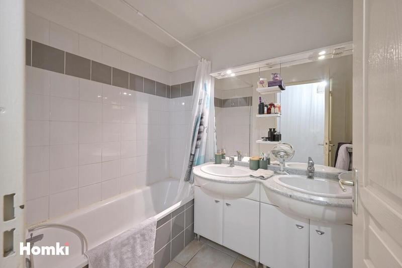 Appartement - 60 m² - 3 pièces