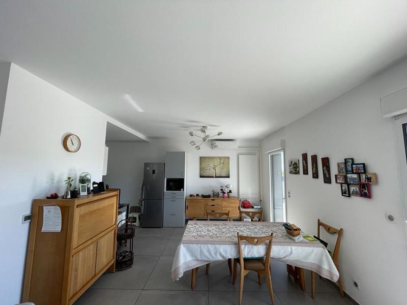 Appartement - 96 m² - 4 pièces