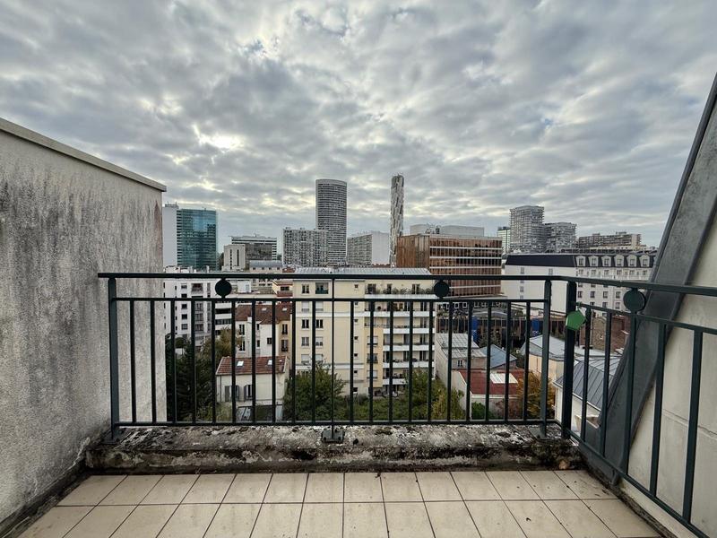 Appartement - 82 m² - 4 pièces