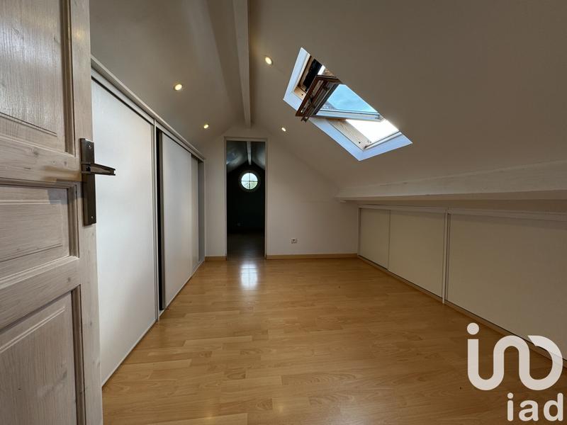 Maison - 188 m² - 7 pièces