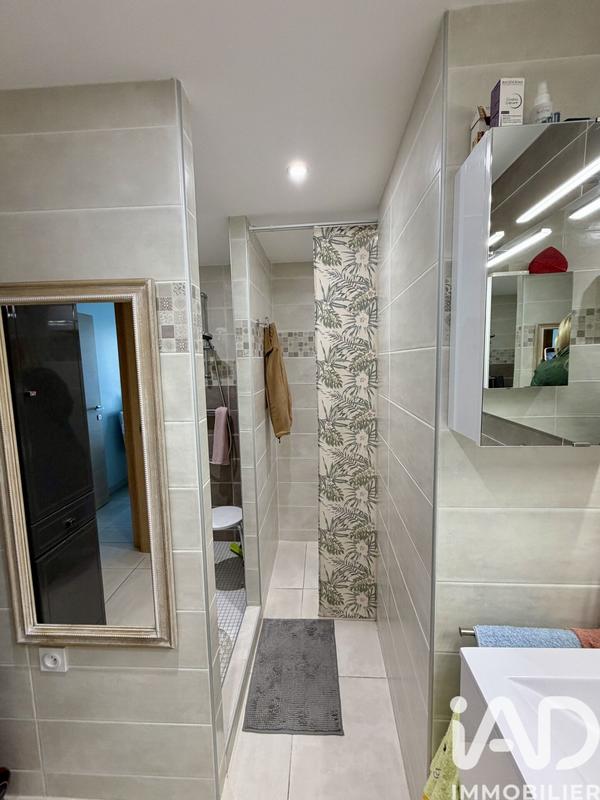 Appartement - 92 m² - 4 pièces