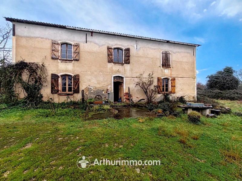 Maison - 208 m² - 5 pièces