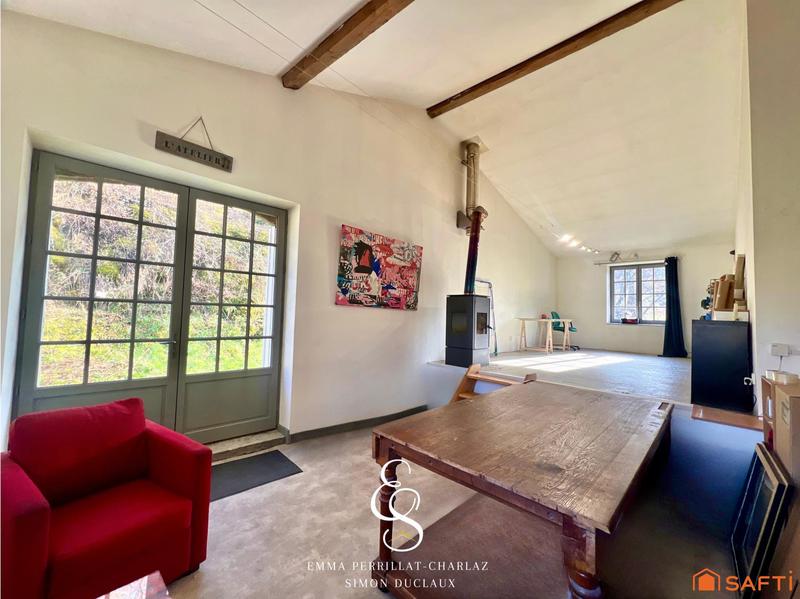 Maison - 244 m² - 8 pièces