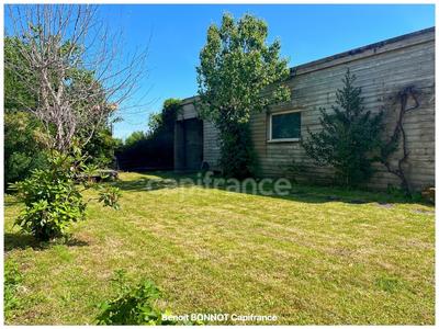 Maison en pierre - 250 m² - 8 pièces