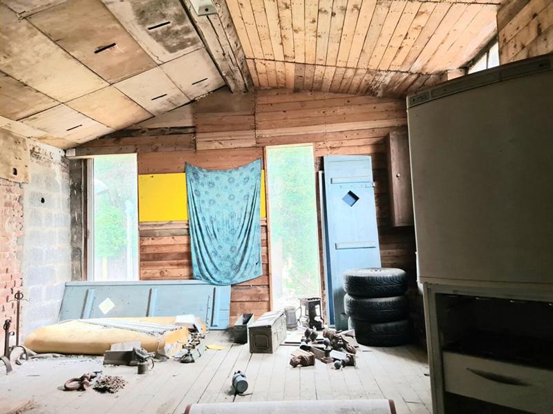 Grange - 195 m² - 2 pièces