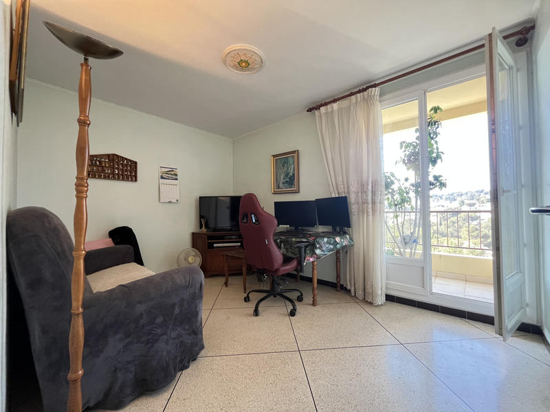 Appartement - 75 m² - 4 pièces