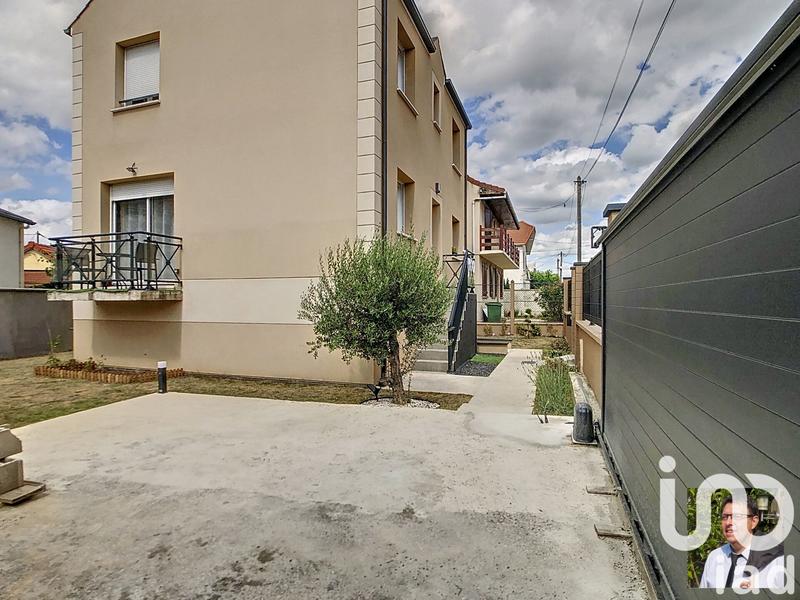 Maison - 91 m² - 5 pièces