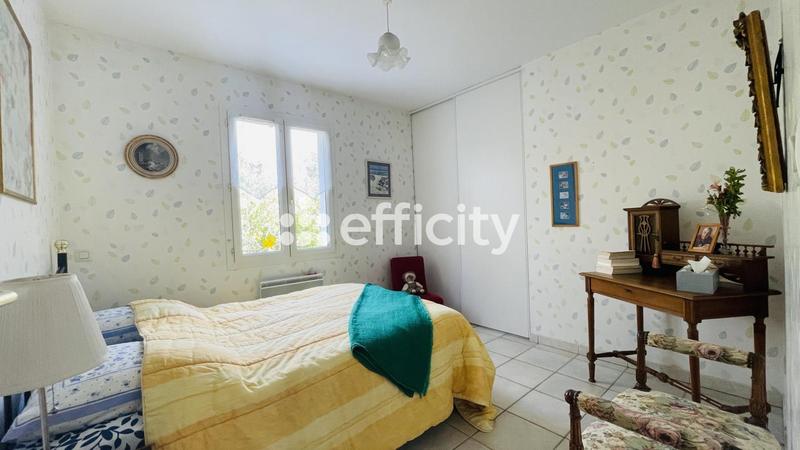 Maison - 90 m² - 3 pièces