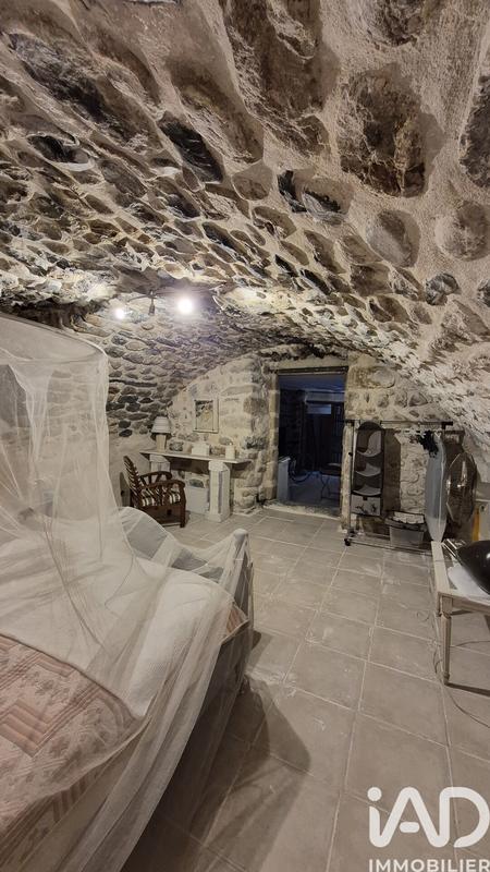 Maison de village - 86 m² - 2 pièces