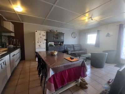 Maison - 75 m² - 5 pièces